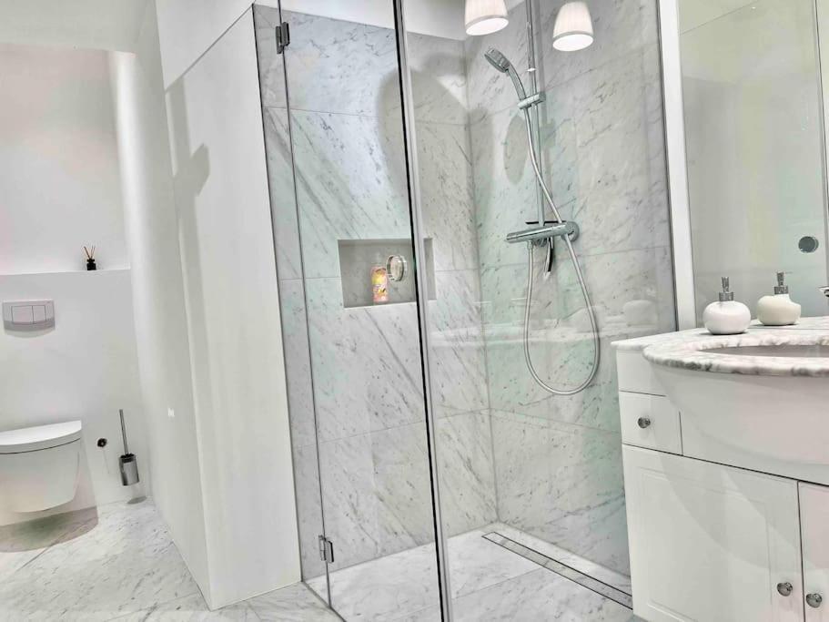 Gemuetliches Und Modernes Apartment,44 M² 维也纳 外观 照片